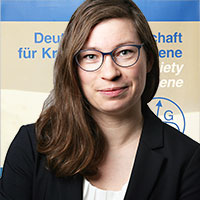 Dr. Paula Zwicker